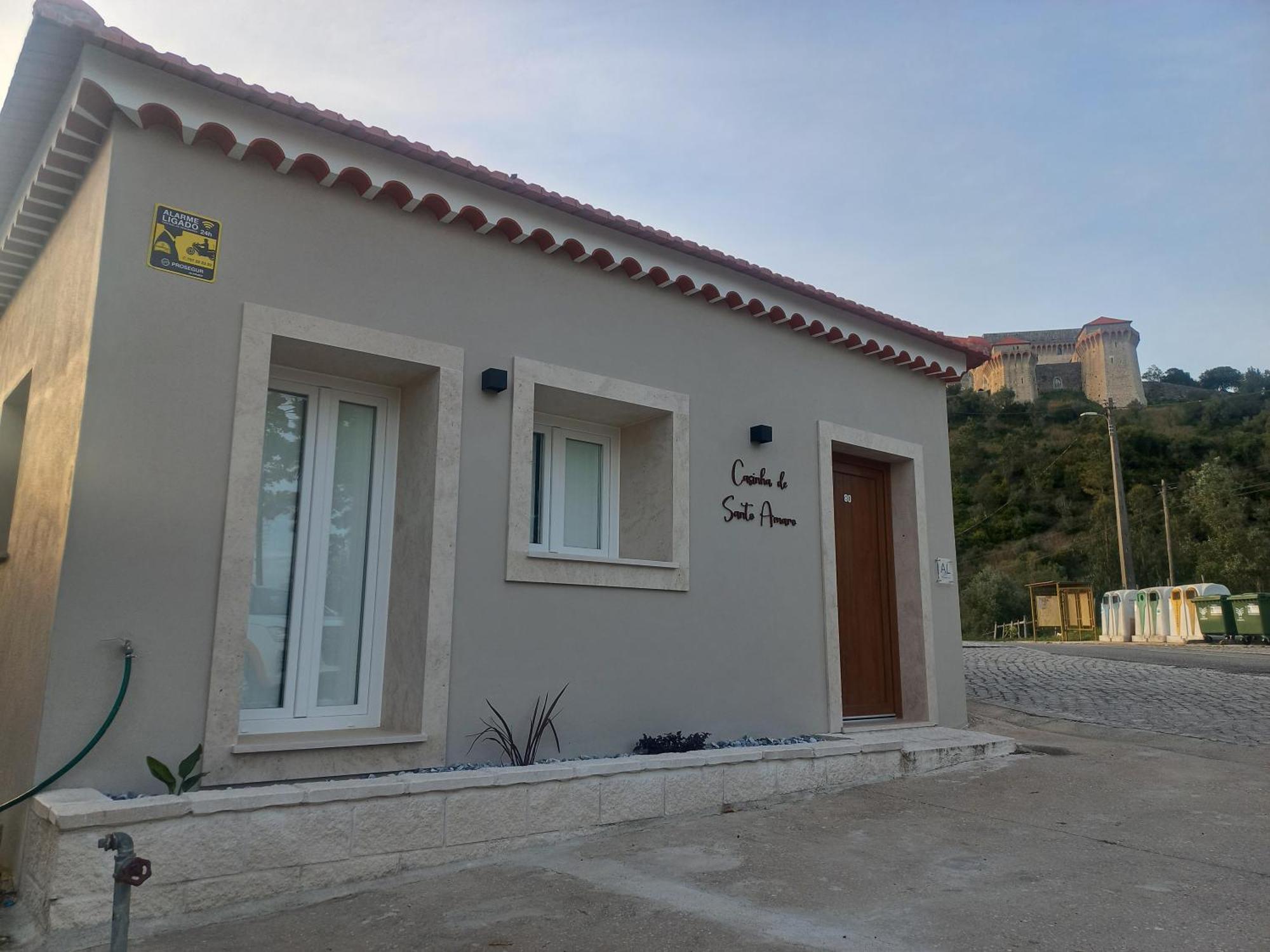 Gasthaus Casinha De Santo Amaro Ourém Exterior foto